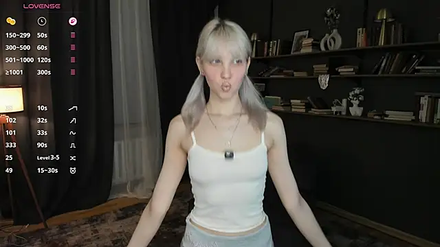 Snapshot of DelorisDetrich chatting on May 26, 7:43 pm DelorisDetrich online show from May 26, 7:43 pm
