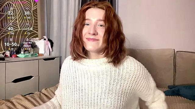 Snapshot of EwaDerobertis chatting on May 14, 2:24 pm EwaDerobertis online show from May 14, 2:24 pm