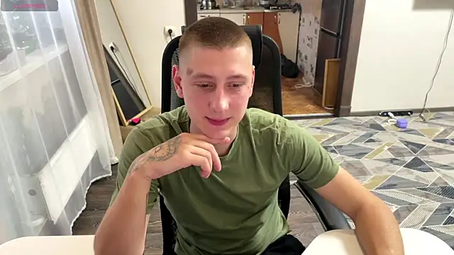 Snapshot of Keksik_ chatting on May 23, 1:04 pm Keksik online show from May 23, 1:04 pm