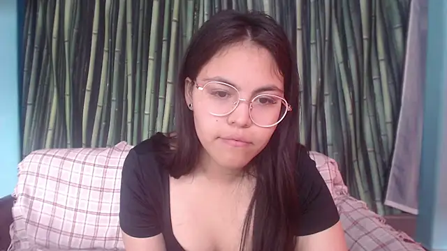 Snapshot of Anda_here chatting on May 14, 2:40 am Anda here online show from May 14, 2:40 am