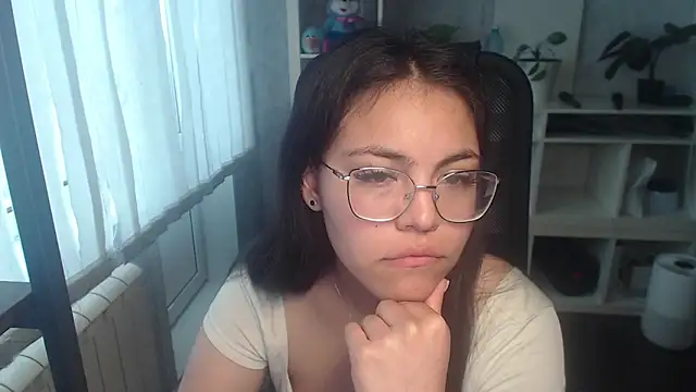 Snapshot of Anda_here chatting on June 15, 3:09 am Anda here online show from June 15, 3:09 am