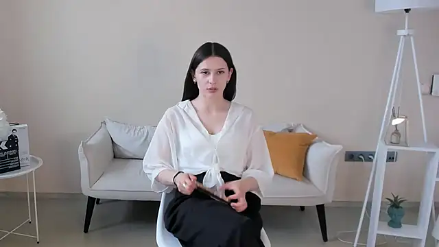 Snapshot of FlorancePistilli chatting on May 14, 12:34 pm FlorancePistilli online show from May 14, 12:34 pm