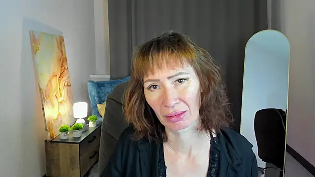 Snapshot of gracekellyyy chatting on June 23, 3:59 am gracekellyyy online show from June 23, 3:59 am