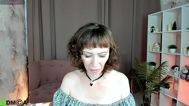 Snapshot of gracekellyyy chatting on July 20, 10:39 am gracekellyyy online show from July 20, 10:39 am