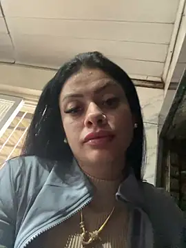 belababyy online show from June 11, 3:10 pm