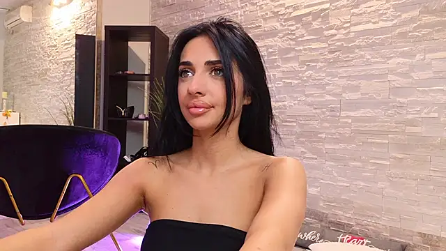 Snapshot of VanessaVosss chatting on June 2, 5:59 pm VanessaVosss online show from June 2, 5:59 pm