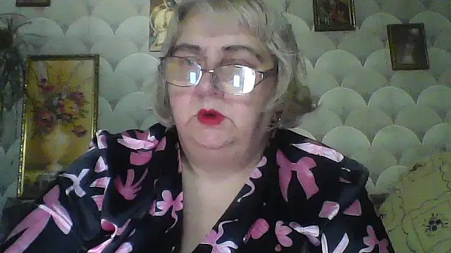 Snapshot of MarinaFarina53 chatting on June 9, 4:46 am MarinaFarina53 online show from June 9, 4:46 am