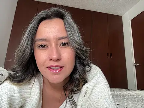 Ana mariiaa online show from August 4, 1:57 pm
