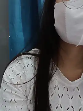 Snapshot of -Hena- chatting on May 26, 3:30 pm -Hena- online show from May 26, 3:30 pm