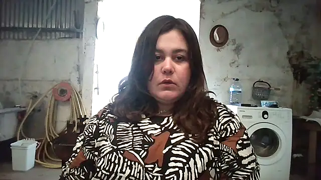 Snapshot of BUNNYMILA69 chatting on May 10, 5:51 pm BUNNYMILA69 online show from May 10, 5:51 pm