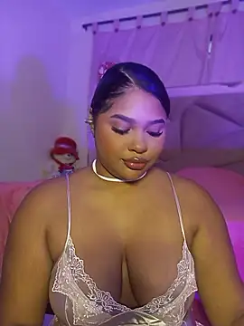 helenassnow online show from June 6, 2:44 pm