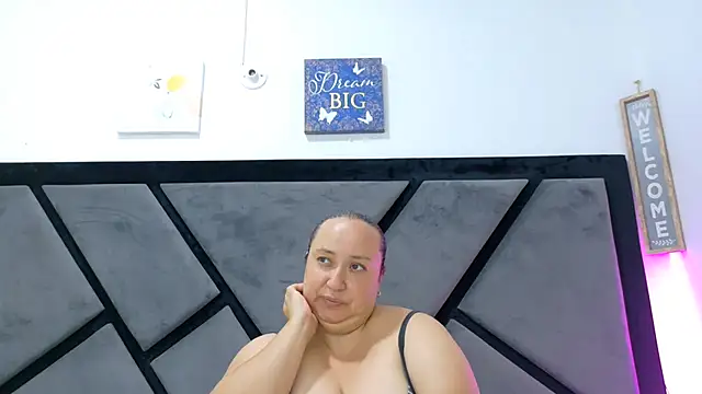 Natasha2603 online show from July 4, 1:17 pm