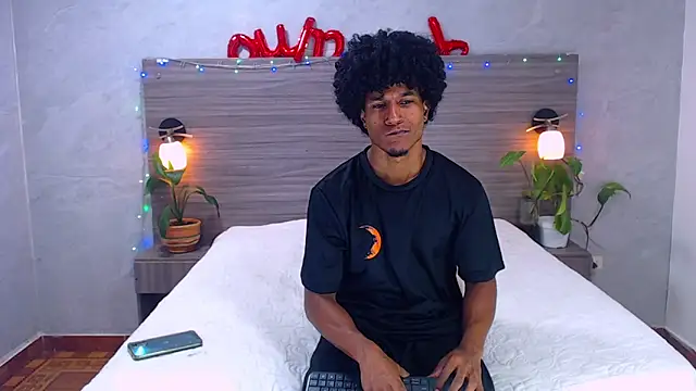 Dilan Hall online show from June 9, 4:07 pm