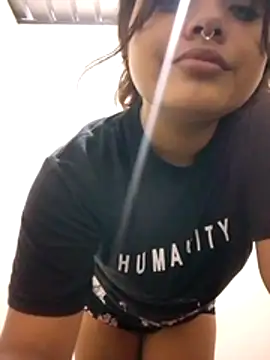 Snapshot of Daniela-Peruana chatting on June 14, 5:31 am Daniela-Peruana online show from June 14, 5:31 am