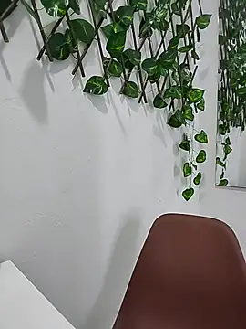 alanahot94 online show from July 15, 4:12 pm