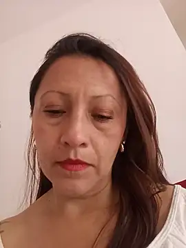 Vely  online show from August 1, 10:08 pm