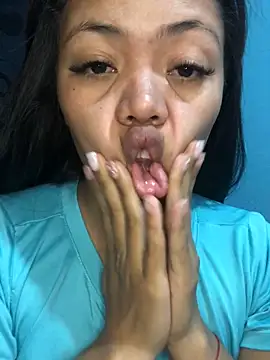 Snapshot of ChanellSweets chatting on May 18, 9:59 am ChanellSweets online show from May 18, 9:59 am