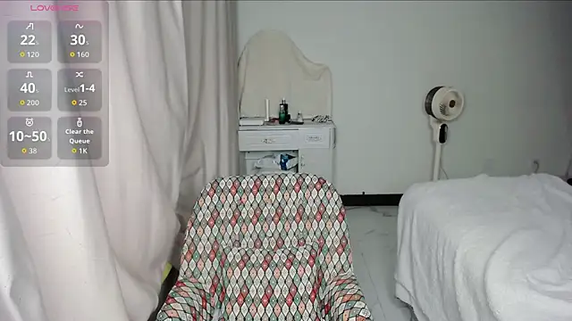 suncute online show from July 15, 1:44 am