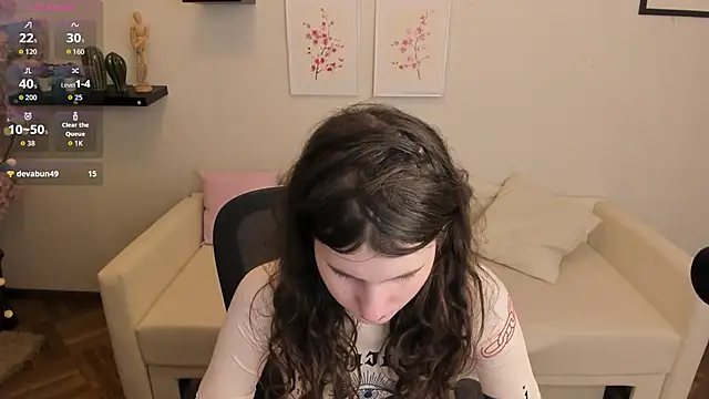 Gigi myav online show from June 10, 10:14 am