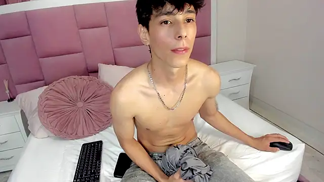 jacob colliins online show from July 16, 10:16 pm