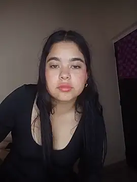 Snapshot of MiiaHott_W chatting on June 3, 2:33 pm MiiaHott W online show from June 3, 2:33 pm