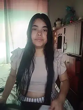 MiiaHott W online show from June 19, 1:48 pm