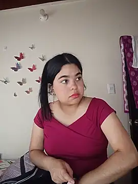 MiiaHott W online show from June 22, 2:25 pm