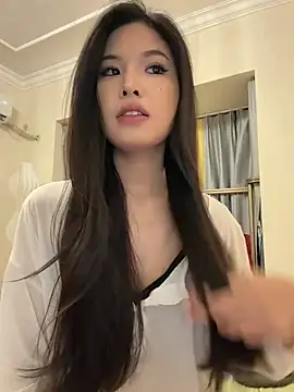 Snapshot of yy22111 chatting on May 31, 12:12 pm yy22111 online show from May 31, 12:12 pm