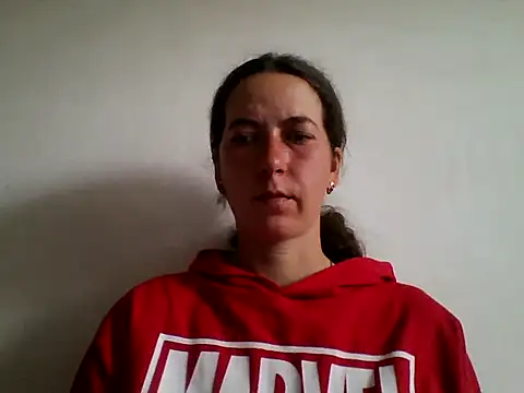 Snapshot of DanicaFey chatting on May 10, 7:46 am DanicaFey online show from May 10, 7:46 am