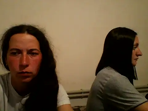 Snapshot of DanicaFey chatting on May 18, 7:20 pm DanicaFey online show from May 18, 7:20 pm