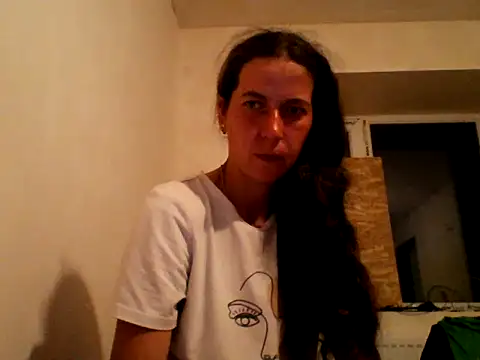 Snapshot of DanicaFey chatting on May 22, 6:24 pm DanicaFey online show from May 22, 6:24 pm