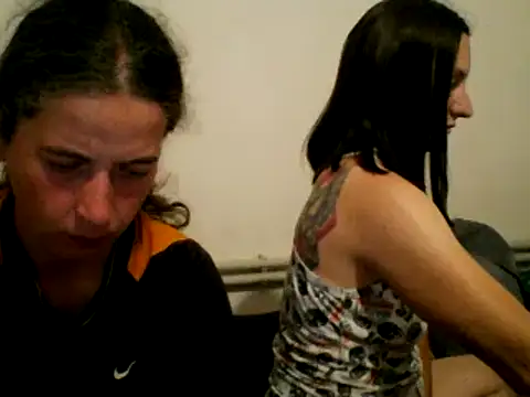 Snapshot of DanicaFey chatting on June 13, 6:39 pm DanicaFey online show from June 13, 6:39 pm