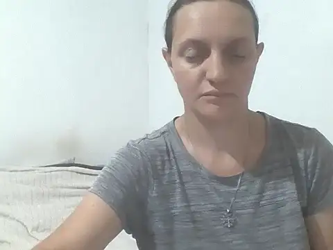Snapshot of Kimmy_Webb chatting on June 1, 6:53 pm Kimmy Webb online show from June 1, 6:53 pm