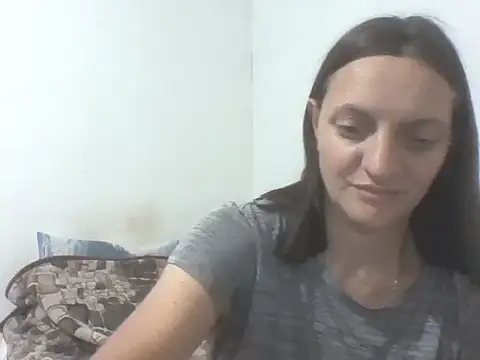 Snapshot of Kimmy_Webb chatting on June 4, 6:36 pm Kimmy Webb online show from June 4, 6:36 pm