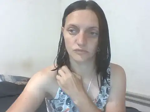 Snapshot of Kimmy_Webb chatting on June 10, 4:39 pm Kimmy Webb online show from June 10, 4:39 pm