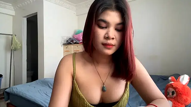 Snapshot of BellaVonarx chatting on May 30, 5:26 am BellaVonarx online show from May 30, 5:26 am