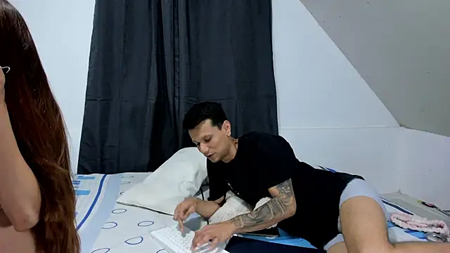 HannaSexMatheuw online show from July 14, 12:02 am