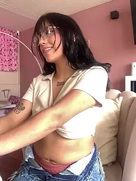 Gaby Pinkk online show from June 16, 6:32 pm