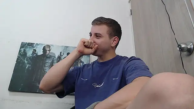 Snapshot of Draco_boy chatting on June 26, 11:09 pm Draco boy online show from June 26, 11:09 pm