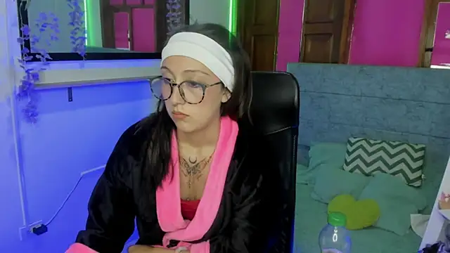 Snapshot of Brith_ness chatting on May 20, 12:22 pm Brith ness online show from May 20, 12:22 pm