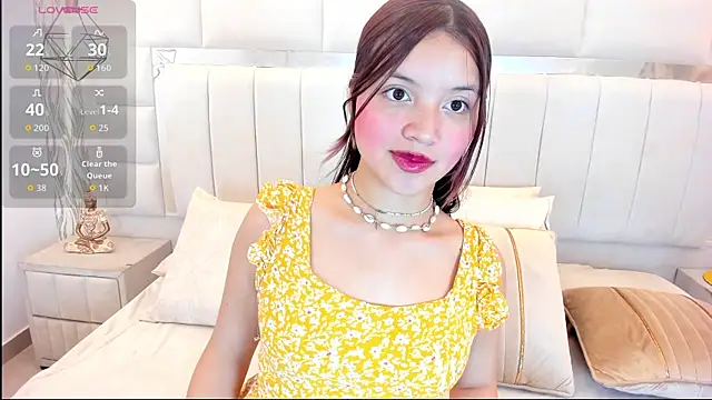 Aurora bellamont online show from July 11, 1:25 pm