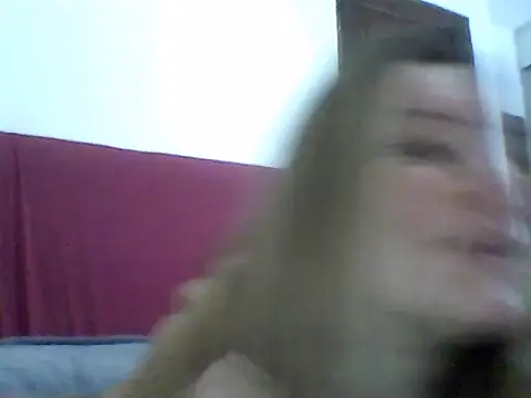 Snapshot of AllisonLove2 chatting on June 11, 3:04 am AllisonLove2 online show from June 11, 3:04 am