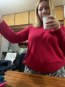 AllisonLove2 online show from July 24, 9:35 pm