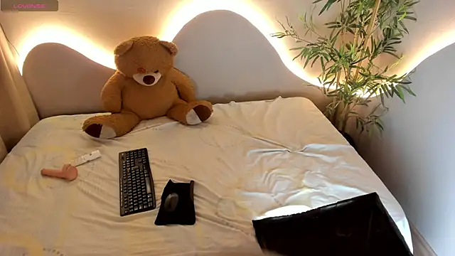 Snapshot of jade_star__ chatting on June 11, 12:43 am jade star online show from June 11, 12:43 am