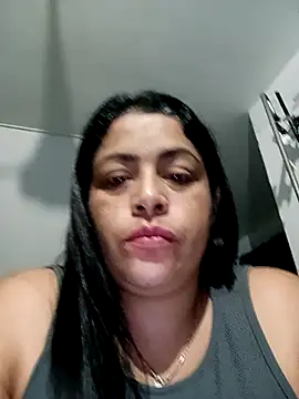 Snapshot of JessicaaVega chatting on July 29, 6:11 am JessicaaVega online show from July 29, 6:11 am