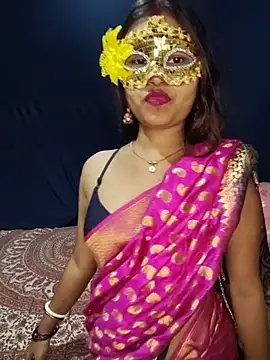 Quotefungirl online show from July 9, 6:56 pm