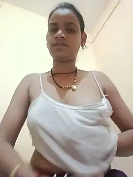 NENA INDIAN PUSSY online show from June 14, 8:33 pm