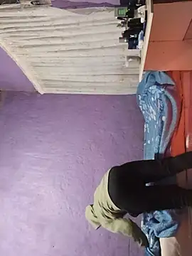 Nicebigcock39 online show from July 12, 3:52 am