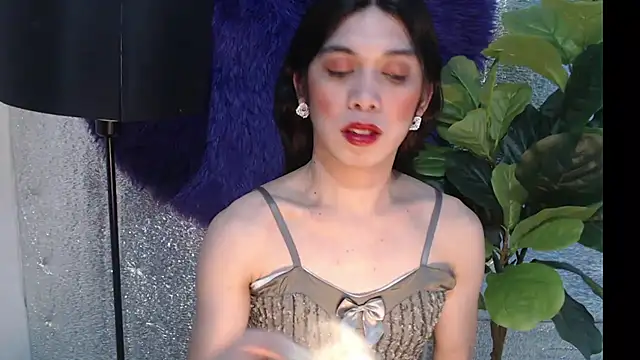 RoseAmarie online show from May 22, 5:40 pm