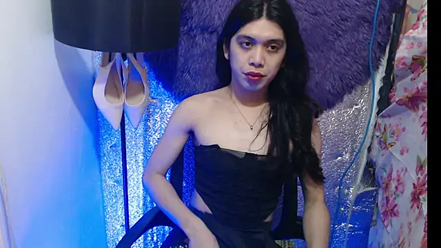 RoseAmarie online show from July 13, 7:11 am